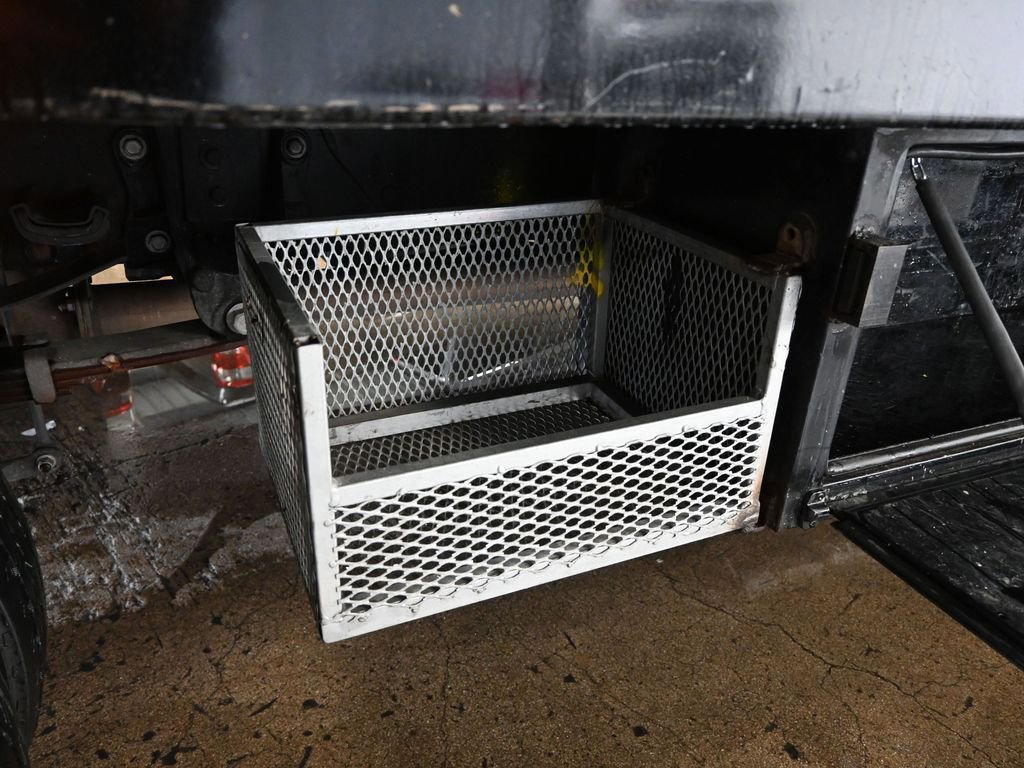 Certified 2023 Ford F450 XL w/ XL Chrome Package image 22