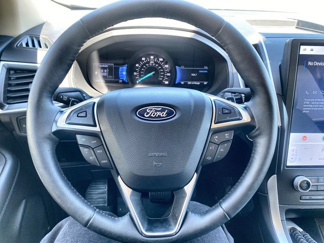 Certified 2024 Ford Edge SEL w/ Convenience Package AWD/4WD image 15