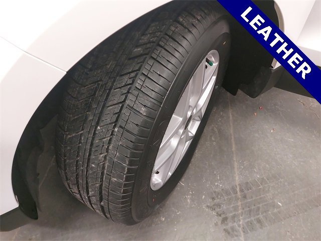 Certified 2024 Ford Edge SEL image 30