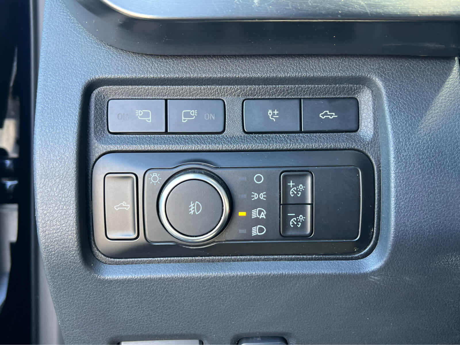 Certified 2023 Ford F350 Platinum AWD/4WD image 33