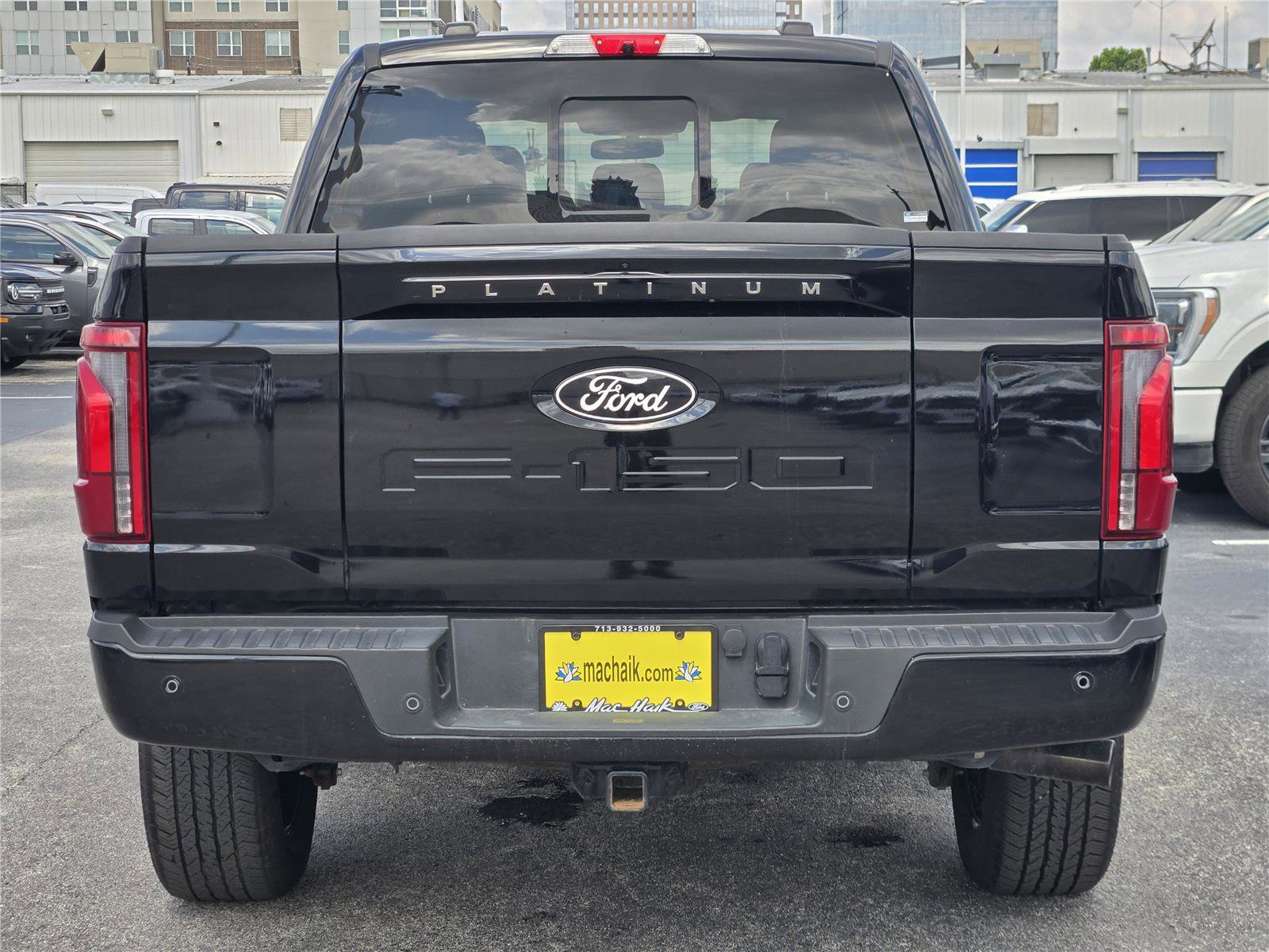 Certified 2025 Ford F150 Platinum w/ FX4 Off-Road Package AWD/4WD image 7