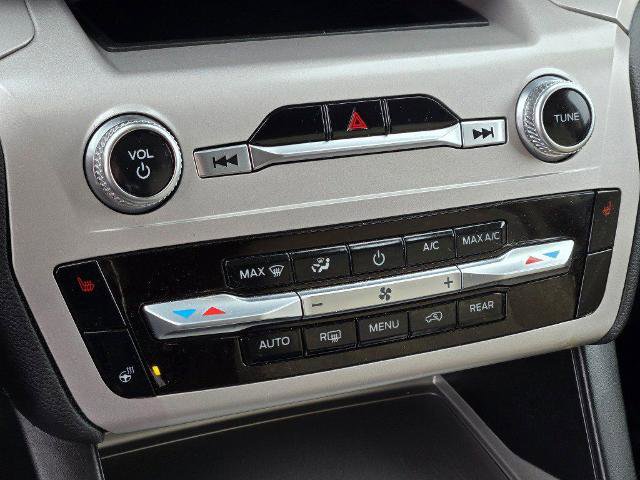 Certified 2023 Ford Explorer XLT w/ Equipment Group 202A image 30