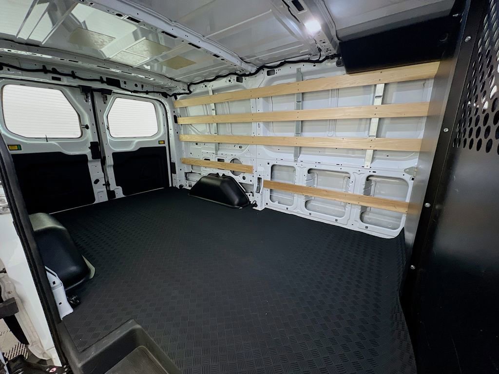 Certified 2023 Ford Transit 250 Low Roof w/ Exterior Upgrade Package image 24