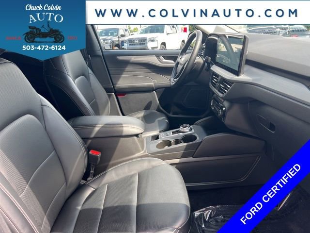 Certified 2025 Ford Escape Platinum AWD/4WD image 25