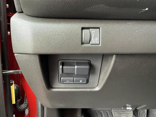 Used 2024 Chevrolet Colorado LT w/ LT Convenience Package III AWD/4WD image 14
