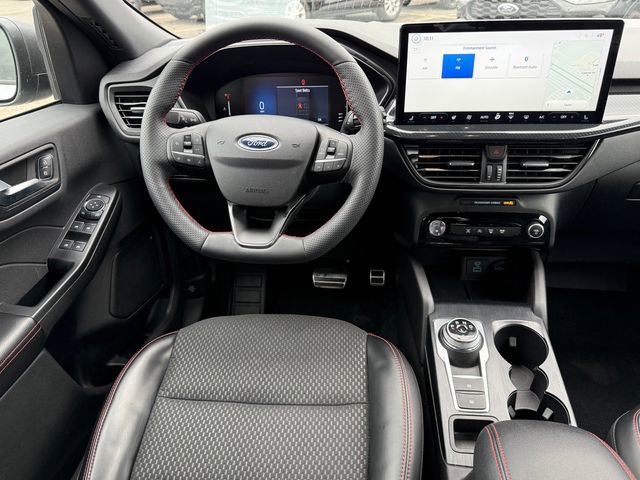 Certified 2023 Ford Escape ST-Line w/ Tech Pack #1 AWD/4WD image 8