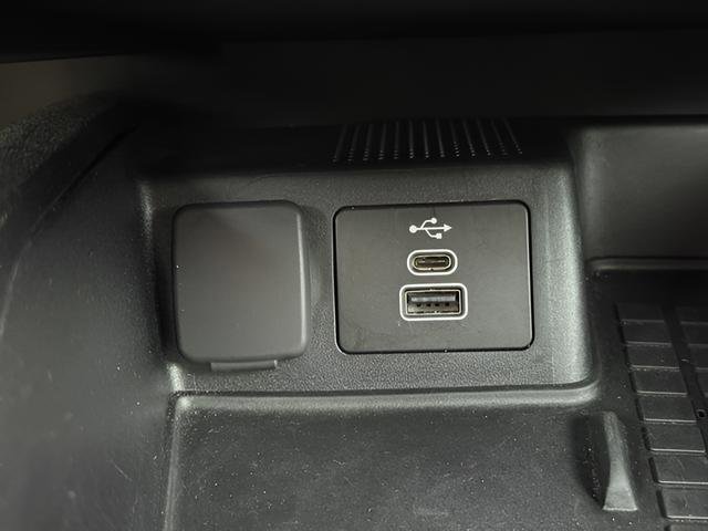 Certified 2025 Ford Bronco Sport Outer Banks w/ Outer Banks Tech Package+ AWD/4WD image 15