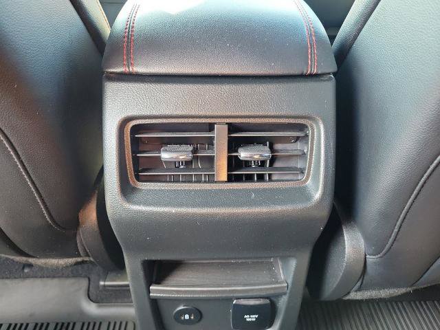 Certified 2023 Ford Edge ST-Line AWD/4WD image 11