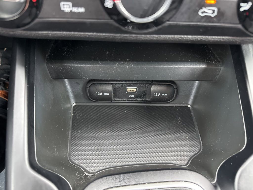 Used 2023 Kia Soul LX FWD image 26