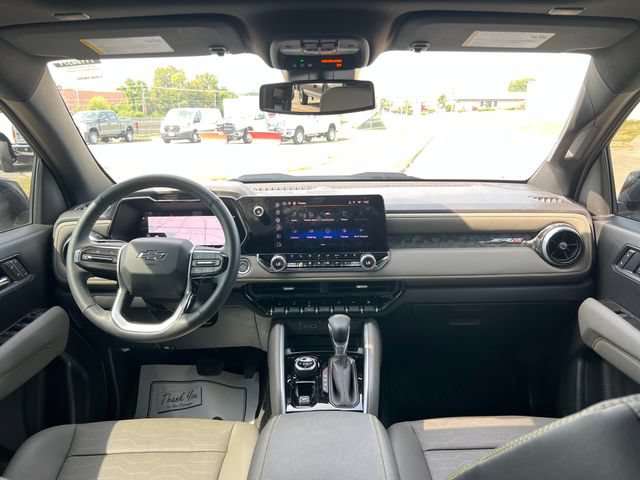 Used 2026 Chevrolet Colorado ZR2 w/ Technology Package AWD/4WD image 23