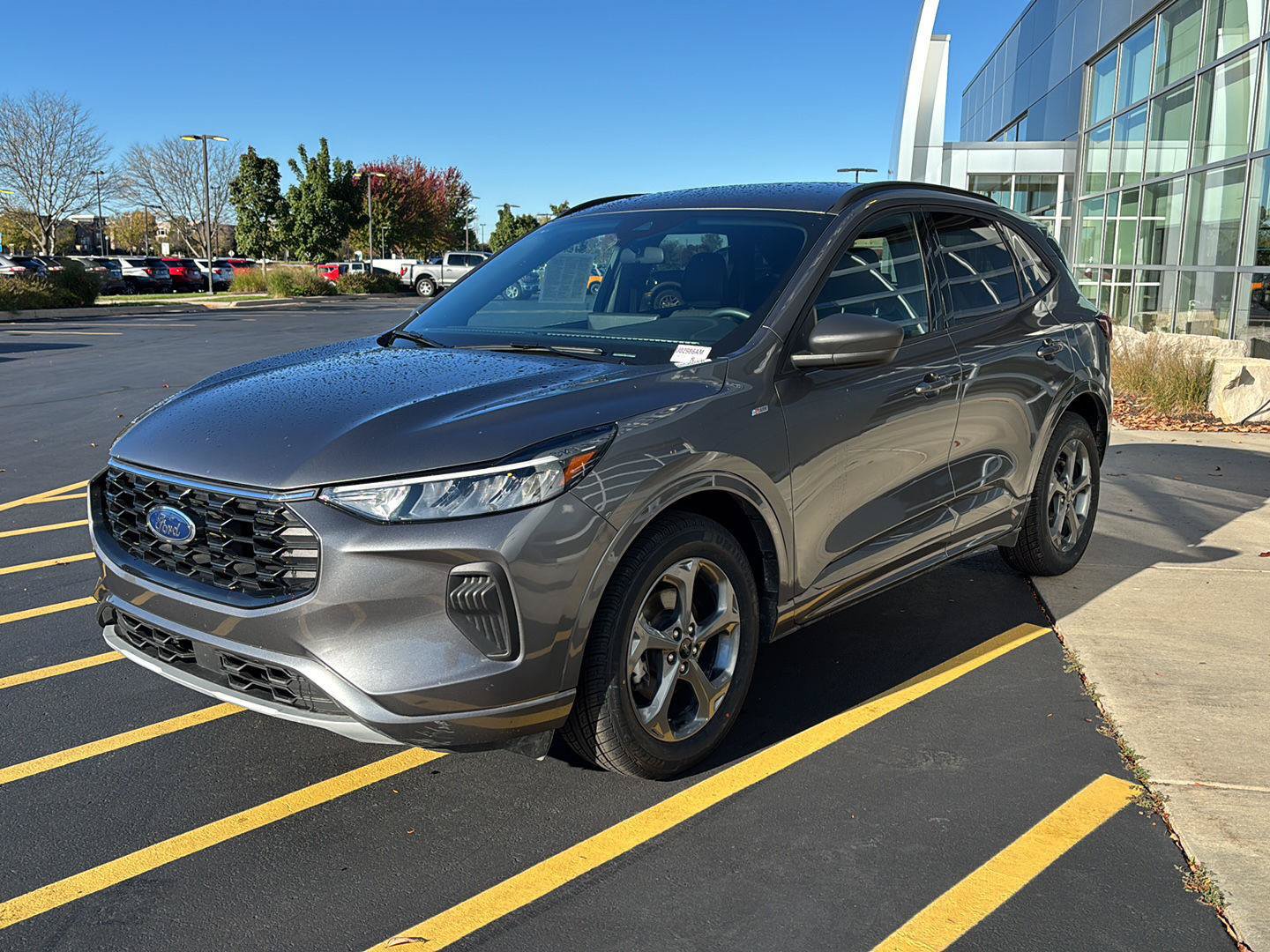 Certified 2023 Ford Escape ST-Line w/ Tech Pack #1 AWD/4WD image 8