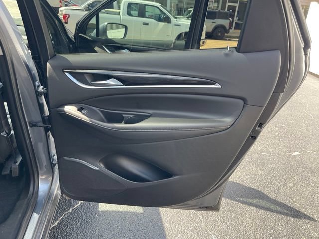 Used 2020 Buick Enclave Avenir w/ Avenir Technology Package FWD image 23