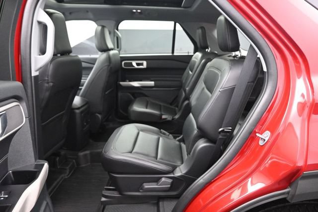 Certified 2024 Ford Explorer XLT AWD/4WD image 22