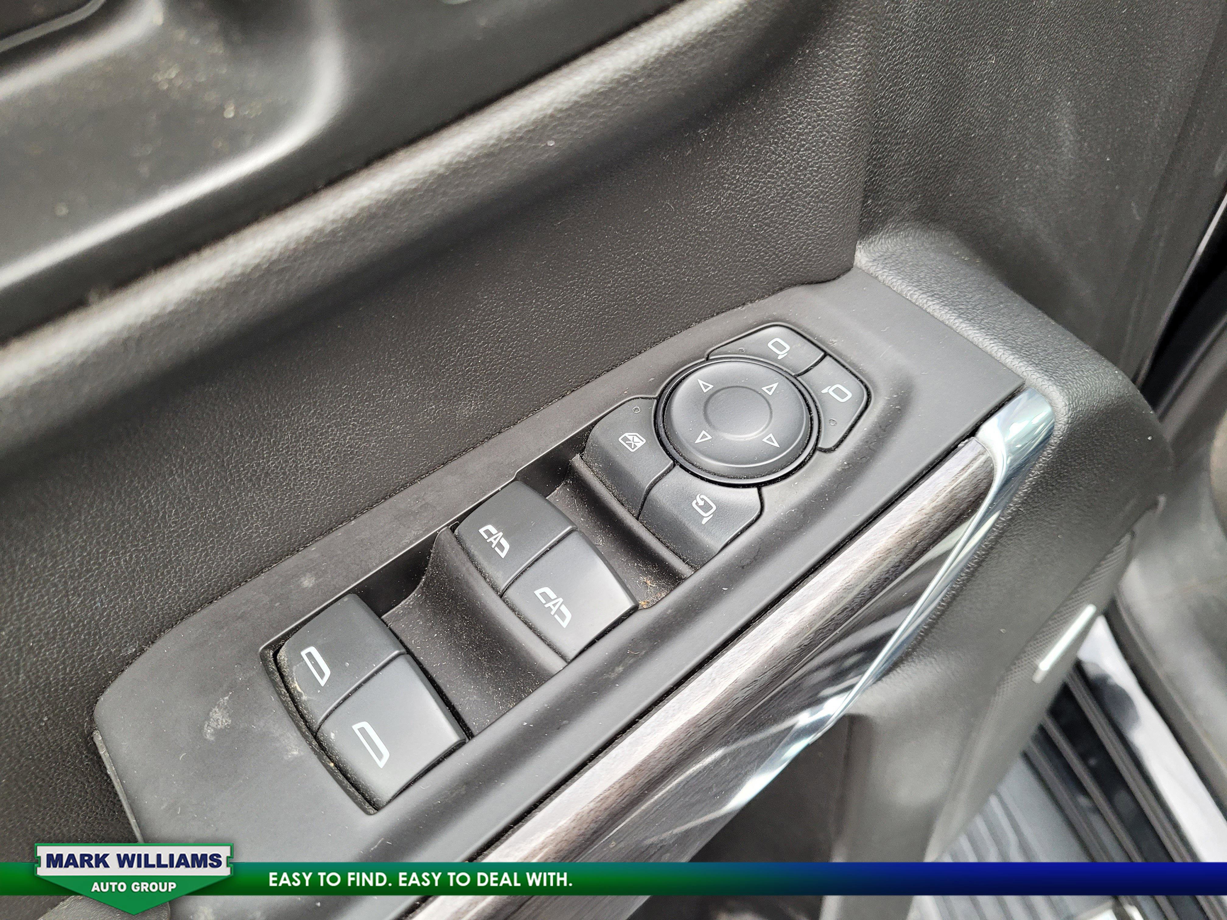 Used 2020 Chevrolet Silverado 1500 LTZ image 32