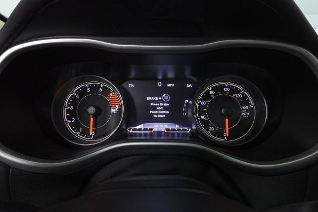 Used 2017 Jeep Cherokee Overland AWD/4WD image 18