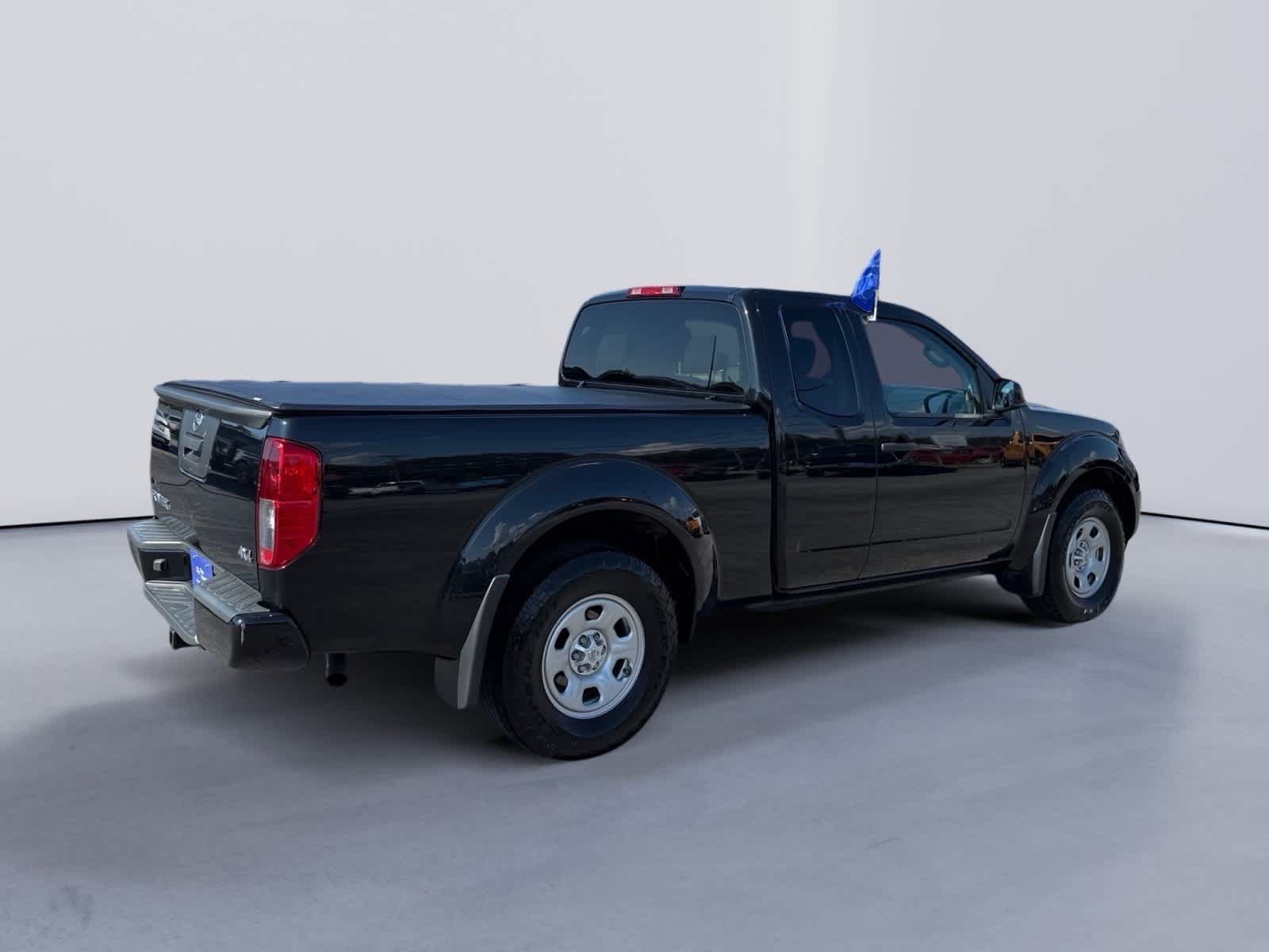 Used 2021 Nissan Frontier S AWD/4WD image 5