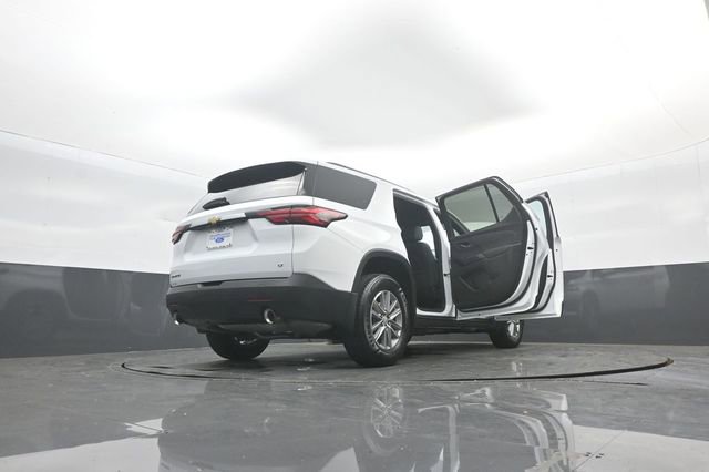 Used 2023 Chevrolet Traverse LT w/ LPO, Floor Liner Package image 45