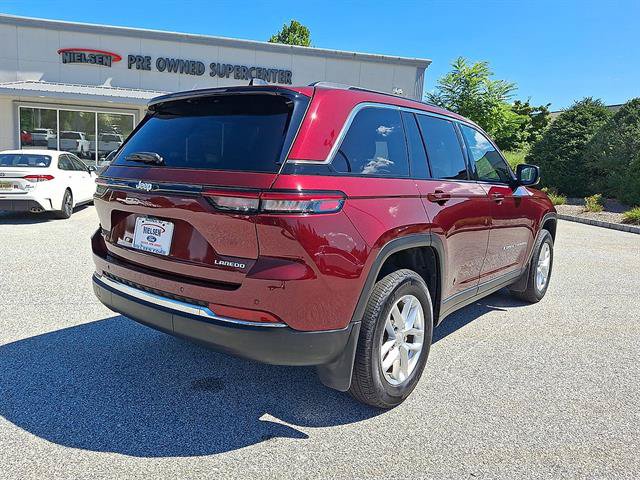 Used 2025 Jeep Grand Cherokee Laredo X w/ Luxury Tech Group I AWD/4WD image 25