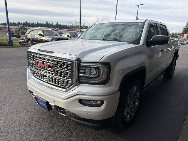 Used 2017 GMC Sierra 1500 Denali w/ Denali Ultimate Package AWD/4WD image 3