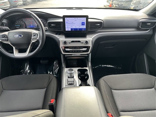 Certified 2022 Ford Explorer XLT image 16