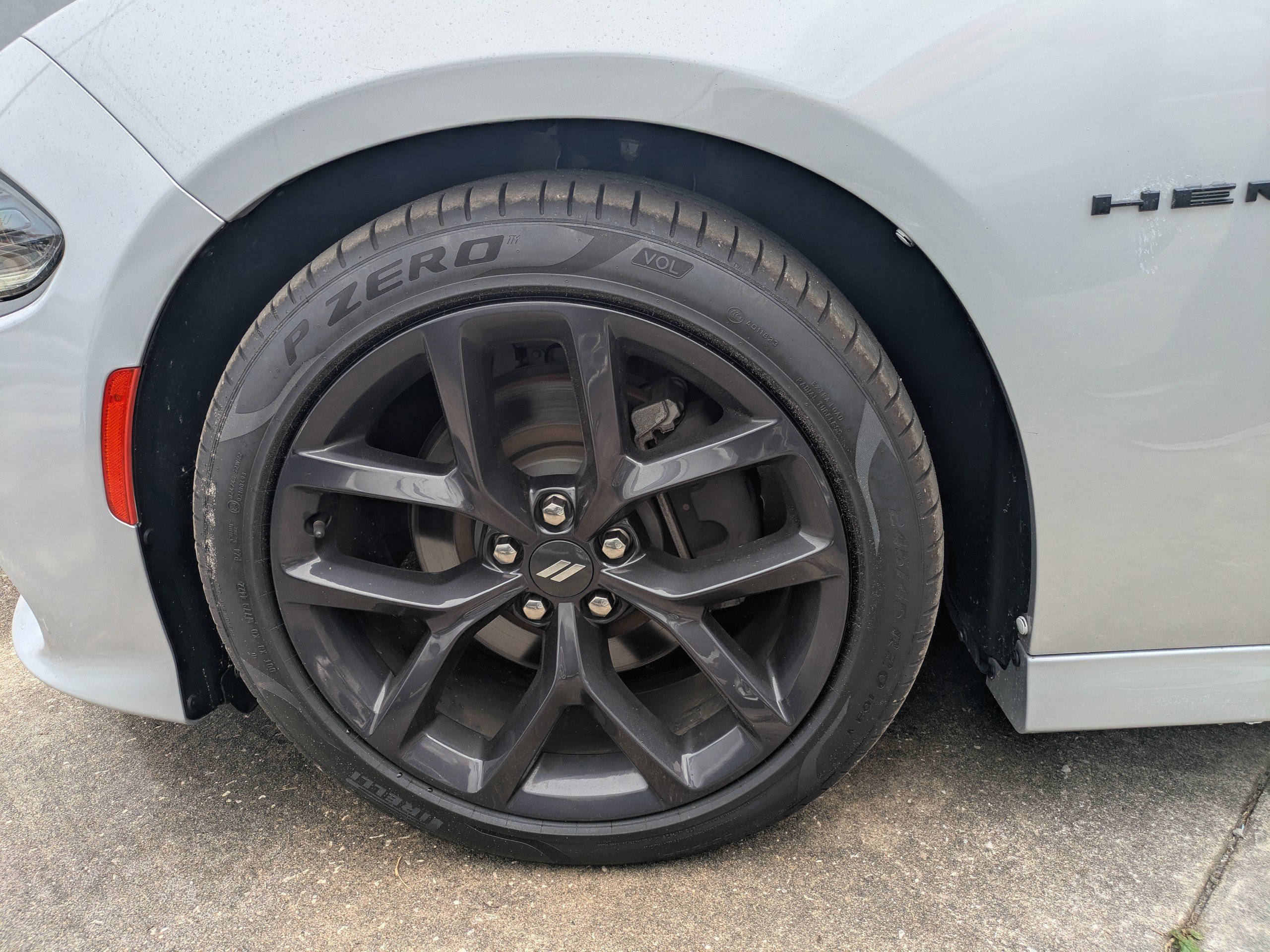 Used 2020 Dodge Charger R/T w/ Blacktop Package image 10