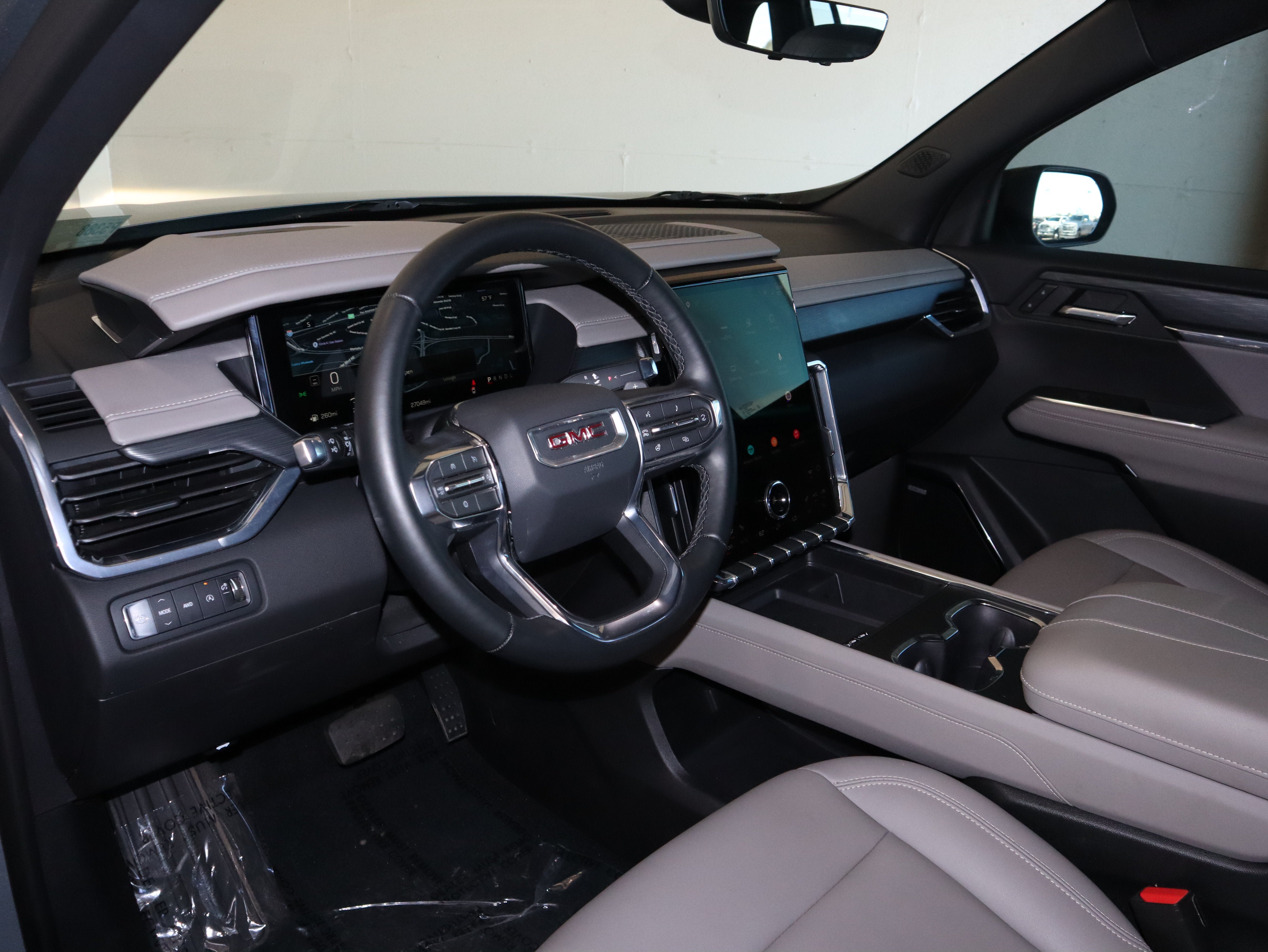 Used 2026 GMC Acadia Elevation w/ Elevation Premium Package AWD/4WD image 21