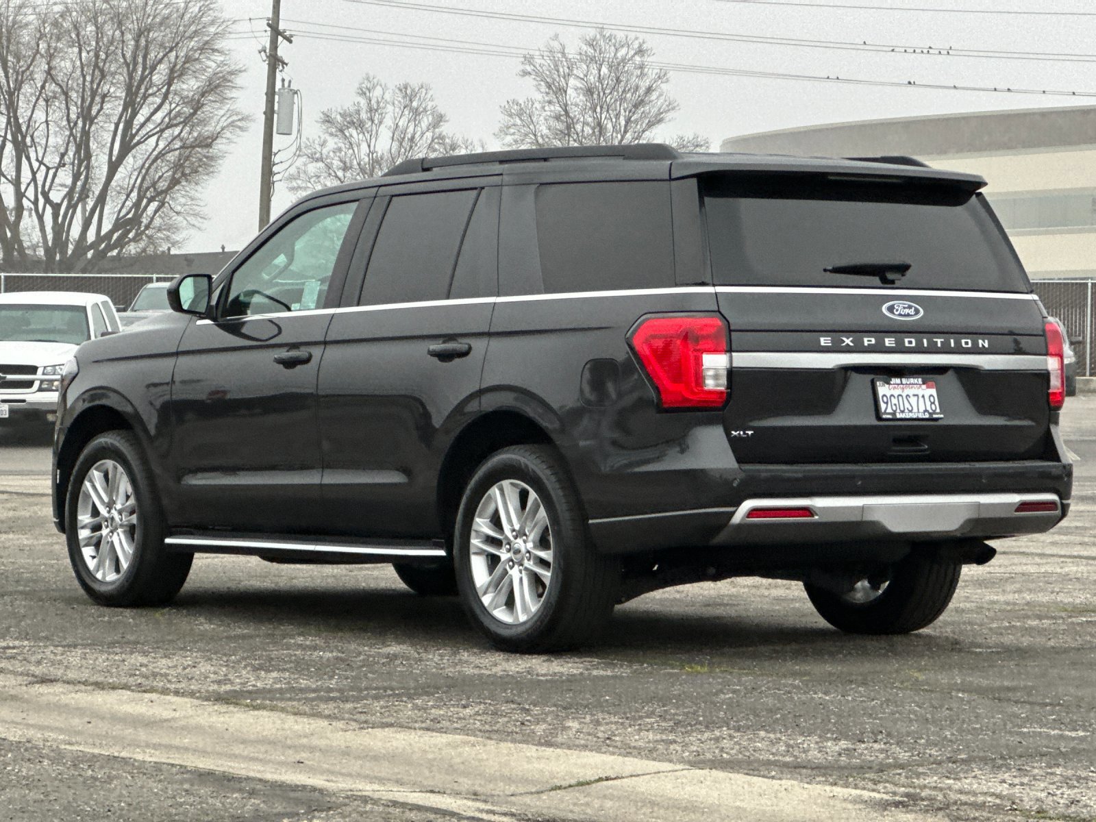 Certified 2022 Ford Expedition XLT image 3