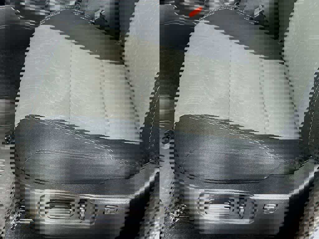 Used 2021 Toyota Tacoma TRD Sport image 29