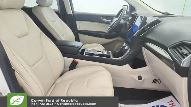 Certified 2022 Ford Edge Titanium image 25