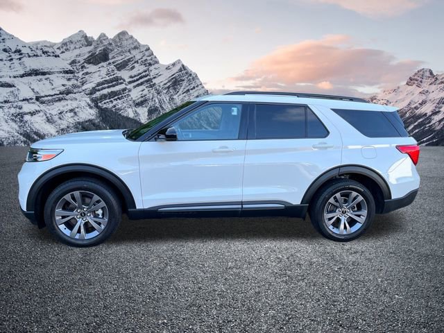 Certified 2023 Ford Explorer XLT w/ Equipment Group 202A image 6