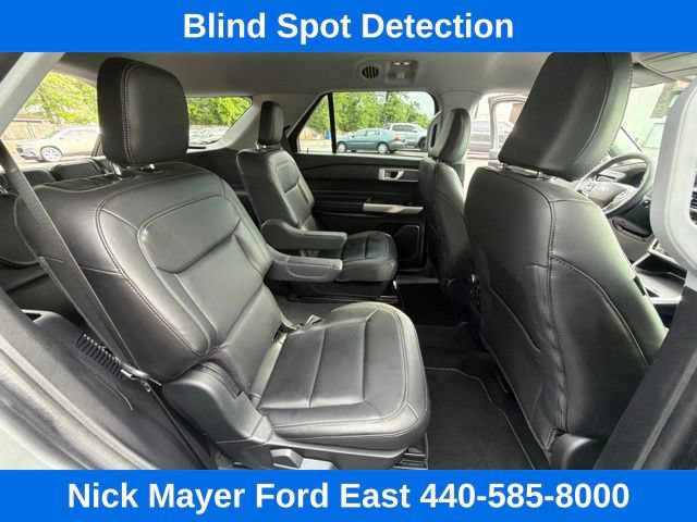 Certified 2022 Ford Explorer XLT w/ Equipment Group 202A AWD/4WD image 24