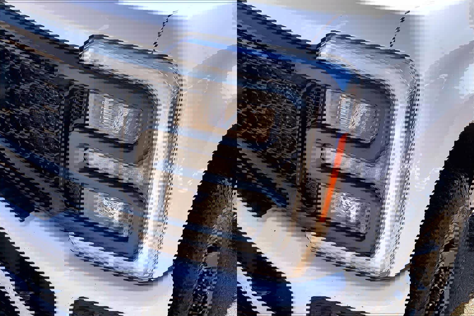 Certified 2023 Ford F250 Lariat w/ Lariat Ultimate Package image 28