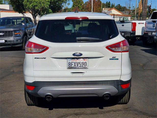 Certified 2016 Ford Escape SE image 3