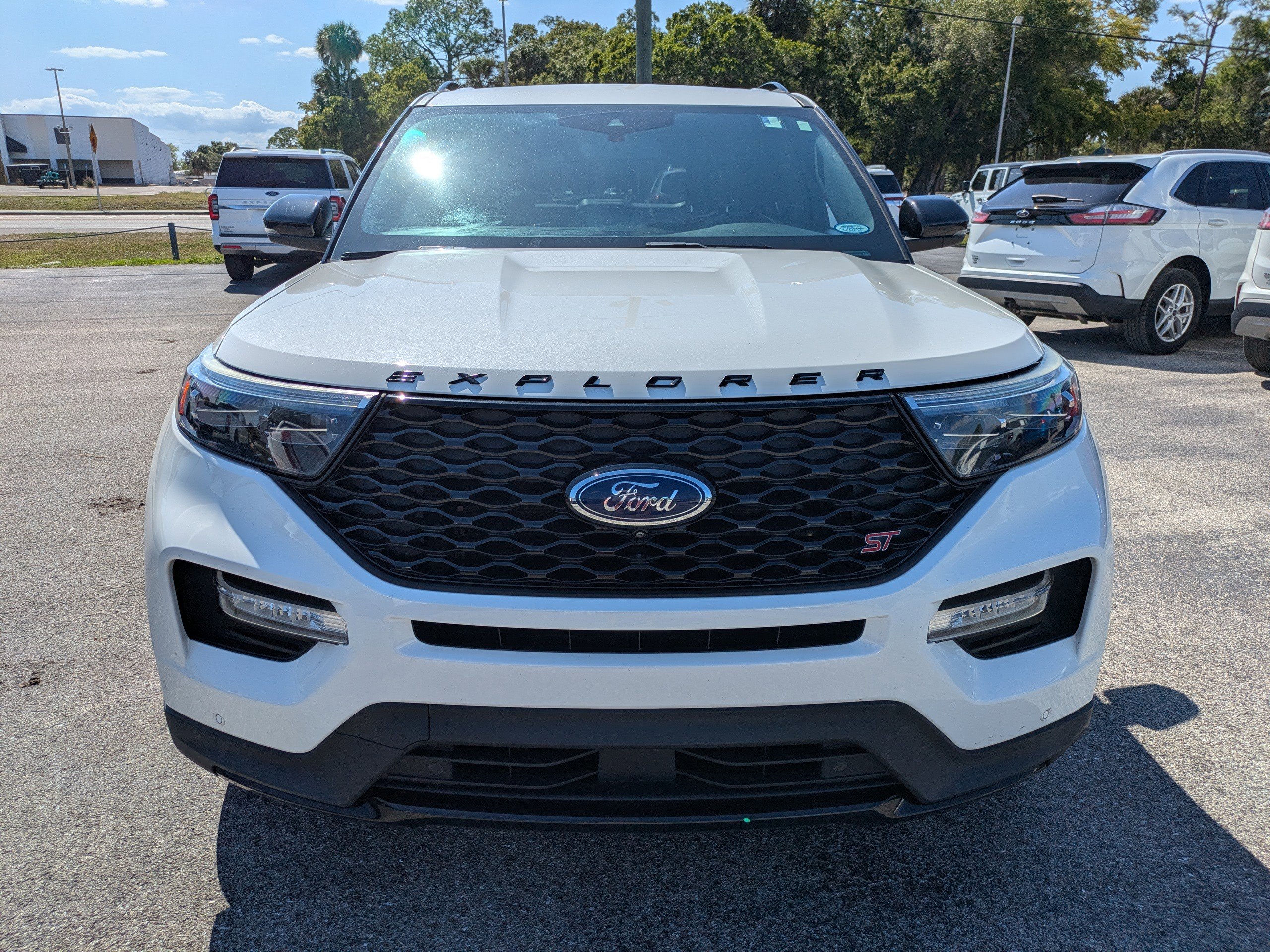Certified 2020 Ford Explorer ST w/ ST Street Pack AWD/4WD image 9