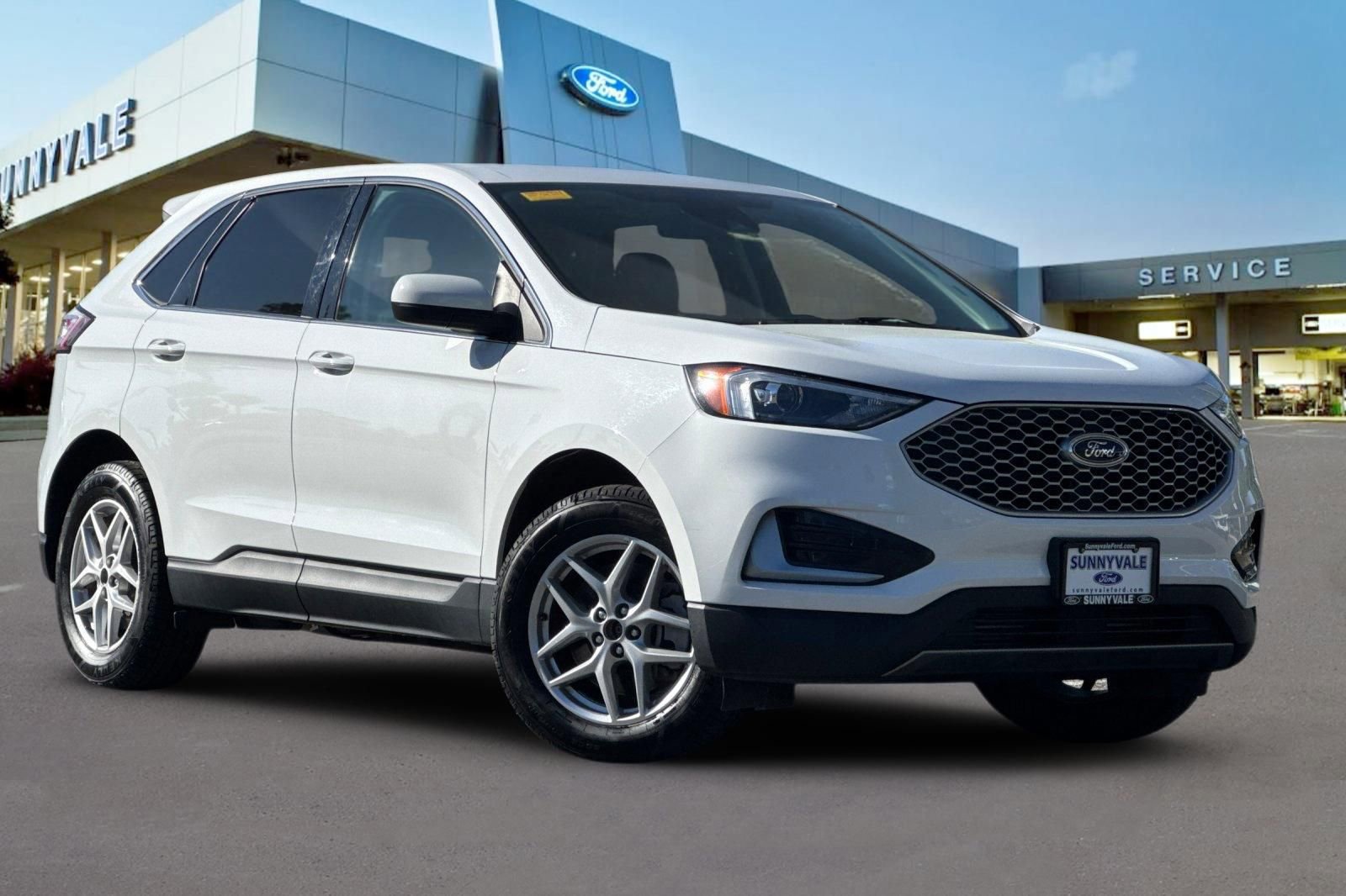 Certified 2024 Ford Edge SEL image 8