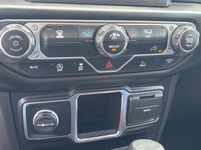 Used 2022 Jeep Wrangler Sport AWD/4WD image 13