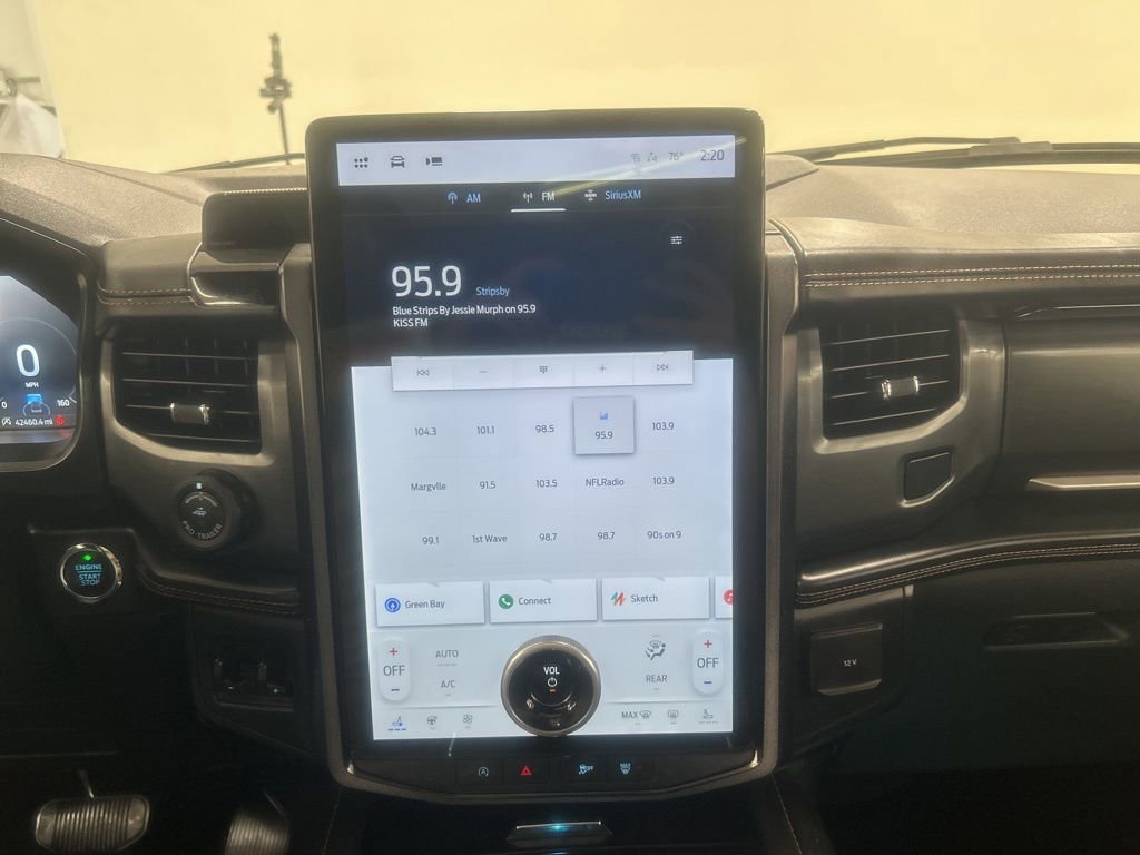 Certified 2022 Ford Expedition Max Platinum image 23