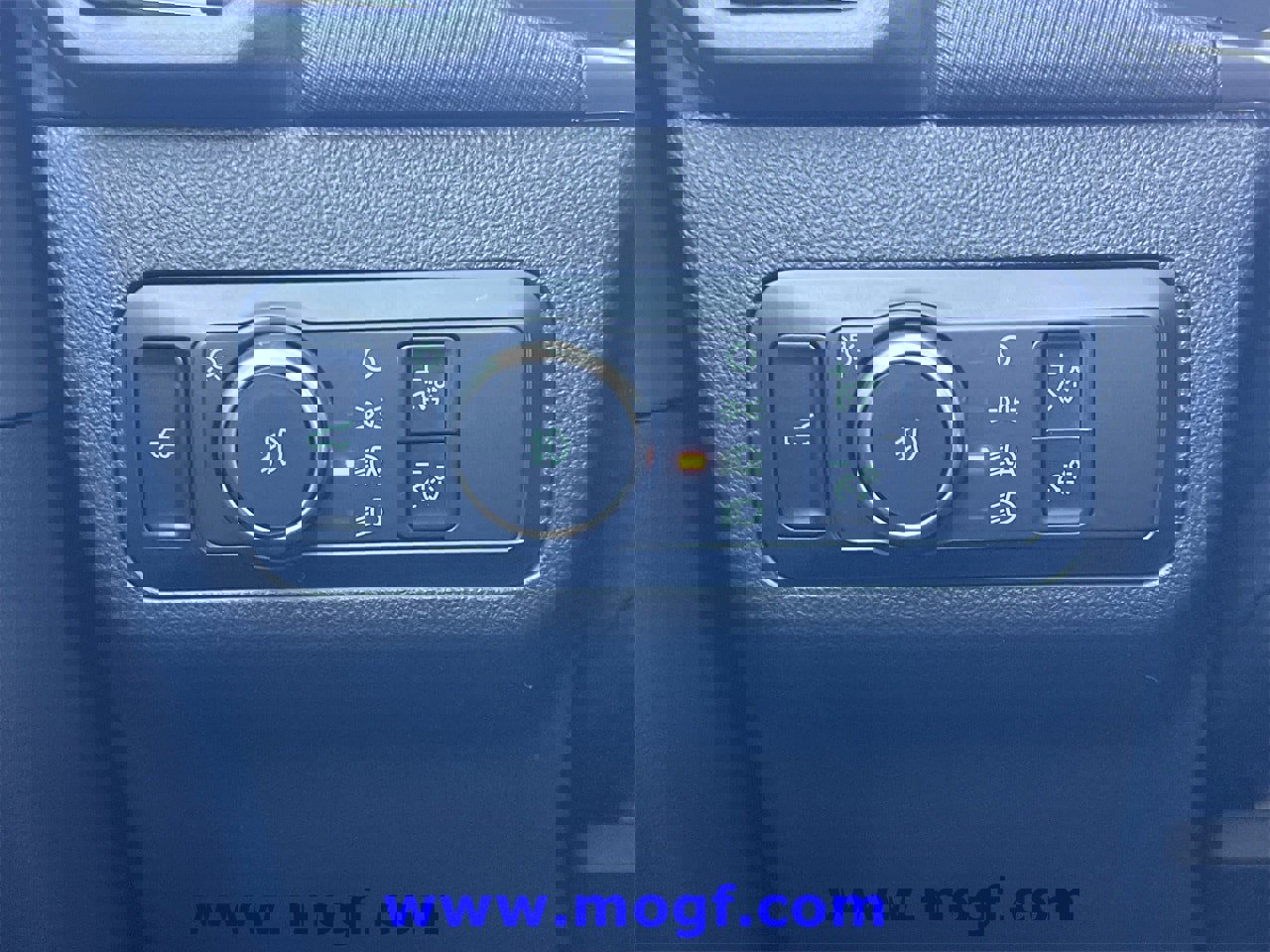 Certified 2024 Ford Bronco Sport Outer Banks w/ Tech Package image 23