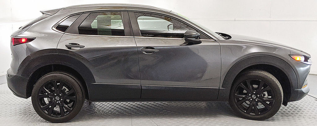 Used 2024 MAZDA CX-30 AWD 2.5 S w/ Select Sport Pkg image 2