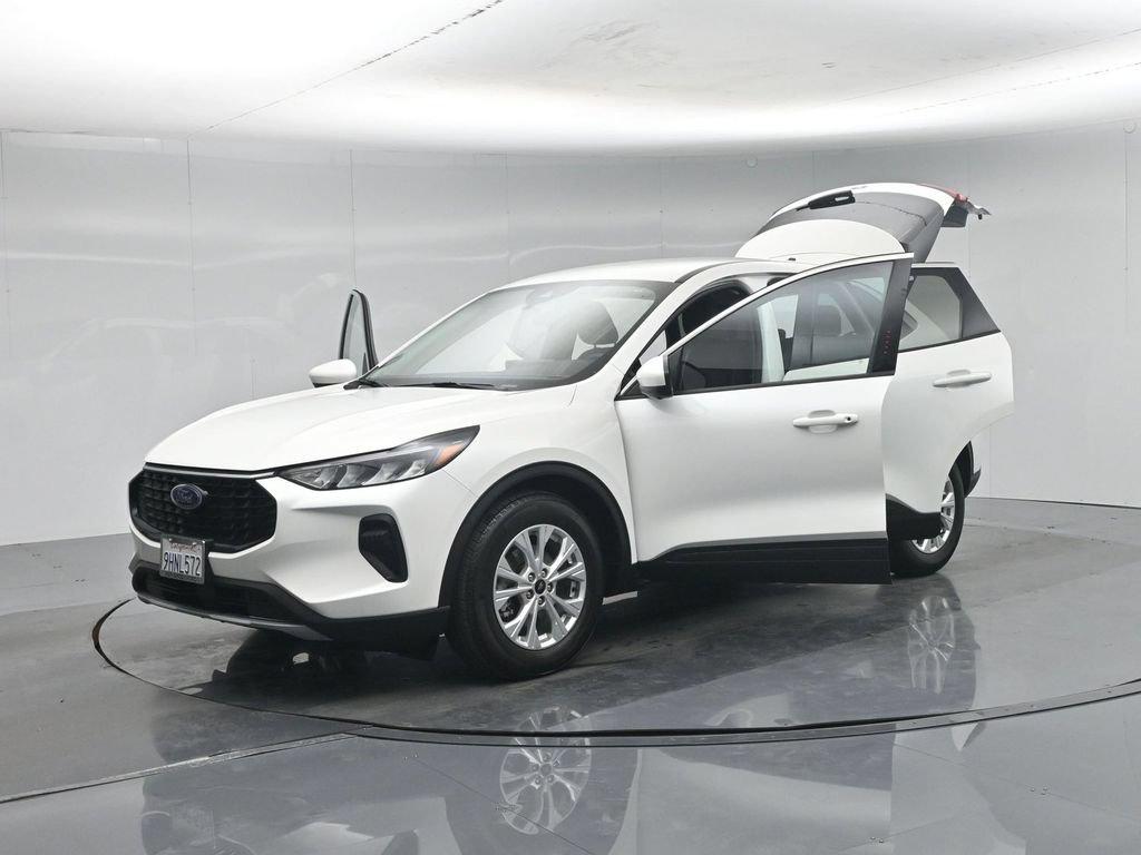 Certified 2023 Ford Escape Active w/ Tech Pack #2 FWD image 33