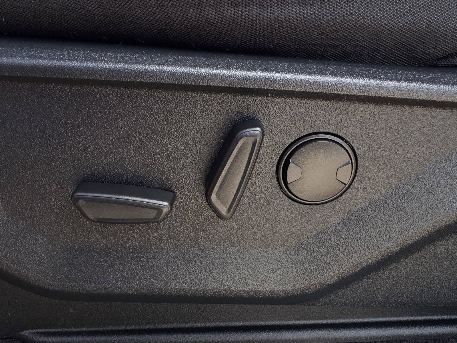 Certified 2025 Ford F150 XLT w/ Equipment Group 302A MID image 27