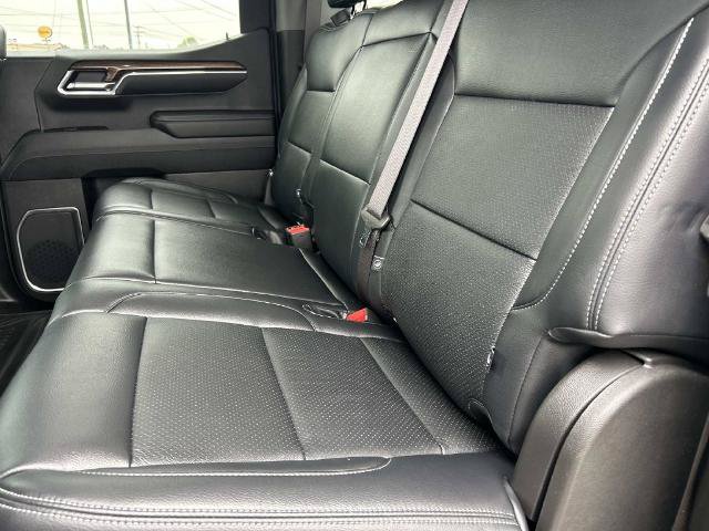 Used 2024 Chevrolet Silverado 1500 RST AWD/4WD image 19