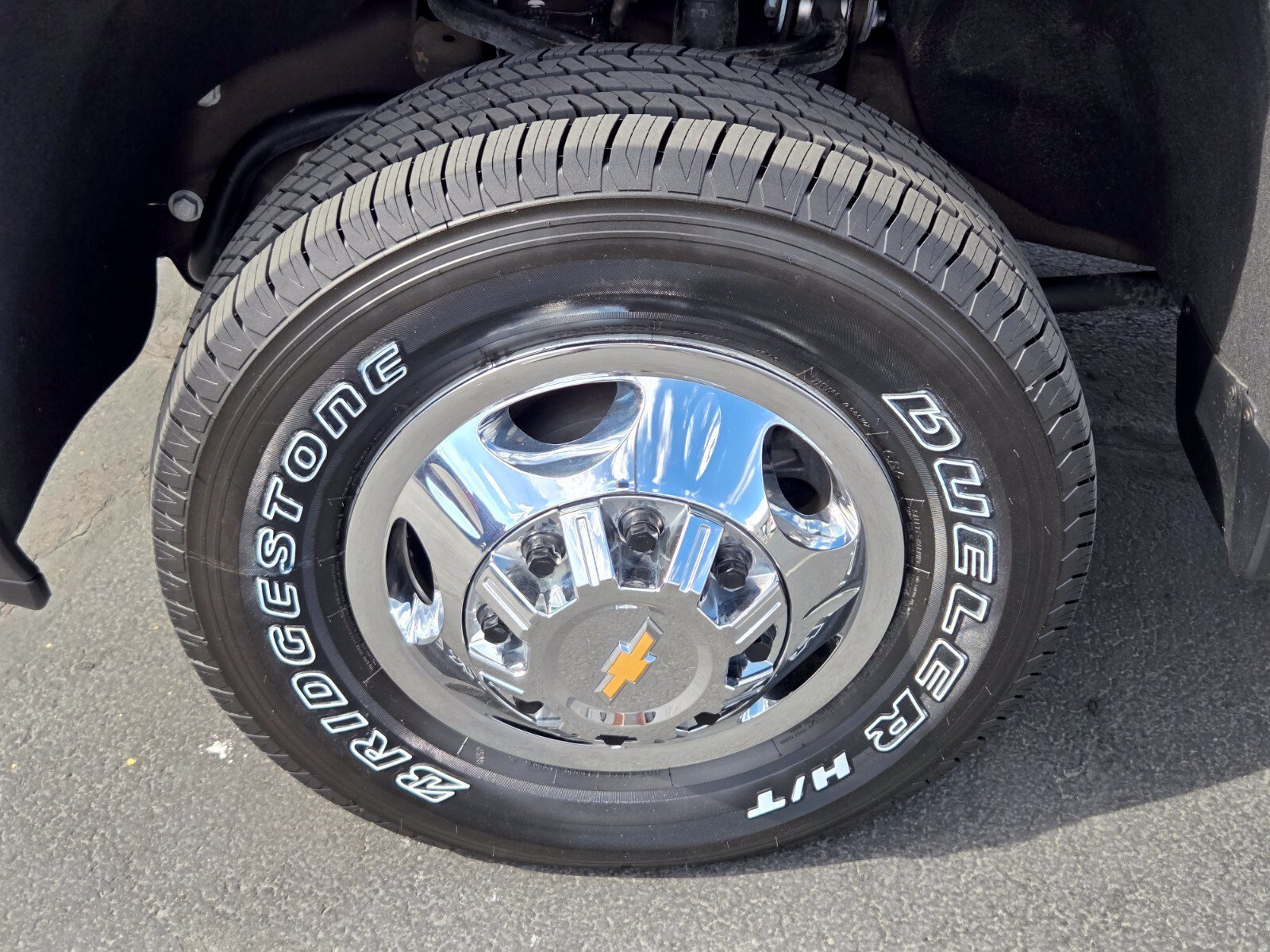 Used 2025 Chevrolet Silverado 3500 LT w/ Safety Package AWD/4WD image 9