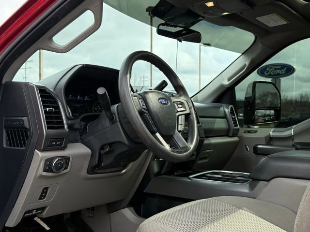 Certified 2022 Ford F250 XLT w/ XLT Premium Package image 25