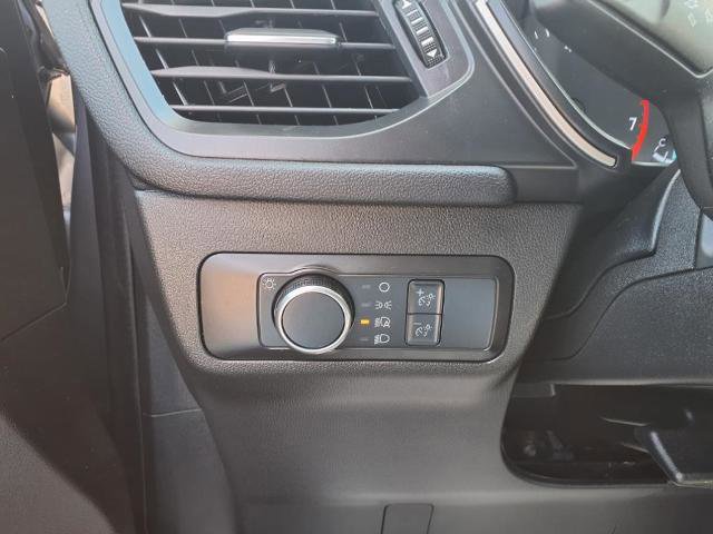 Certified 2022 Ford Escape SE w/ SE Sport Appearance Package image 17