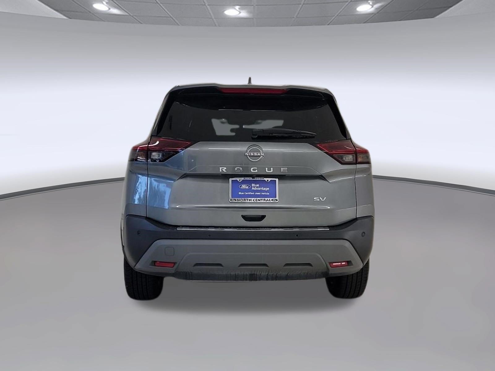 Used 2023 Nissan Rogue SV FWD image 8