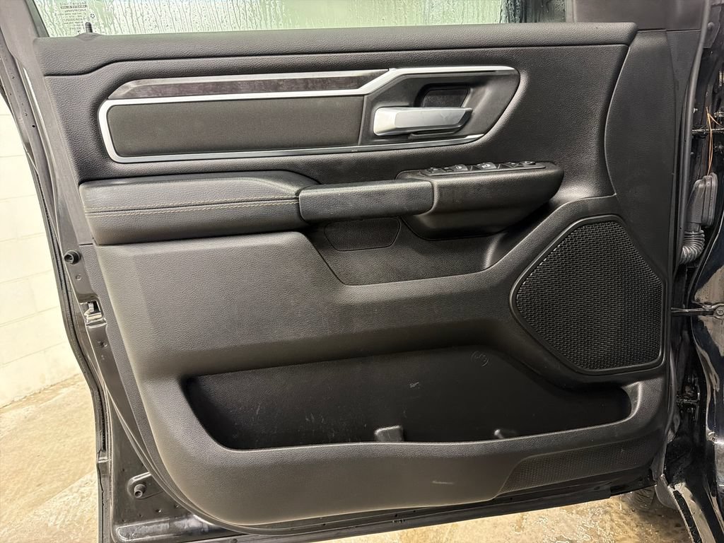 Used 2024 RAM 1500 Big Horn RWD image 17