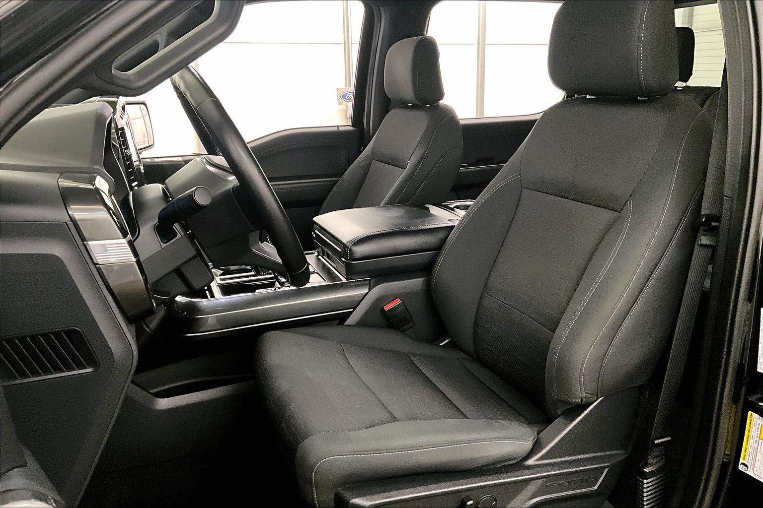 Certified 2022 Ford F150 XLT w/ Equipment Group 302A High image 24