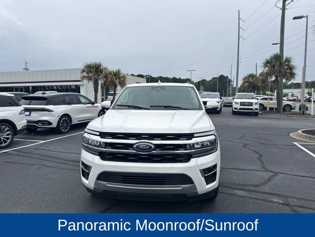 Certified 2022 Ford Expedition Limited RWD image 3