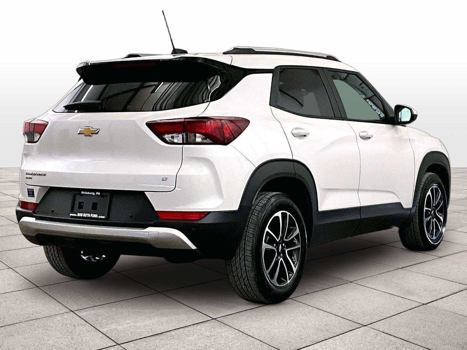 Used 2024 Chevrolet TrailBlazer LT w/ Convenience Package image 11